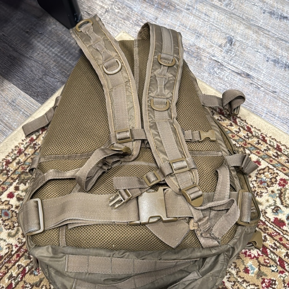 Backpack for men - Picture 8 of 9
